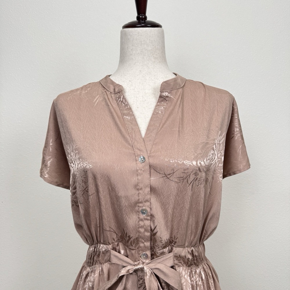Unbranded Asian Print Floral Satin Top Womens Medium Beige Fairy Whimsy Feminine - Picture 2 of 16